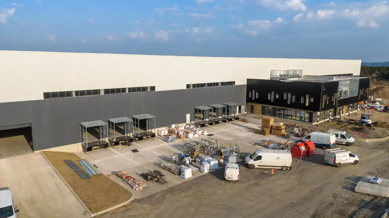 chantier plateforme logistique bain-de-bretagne